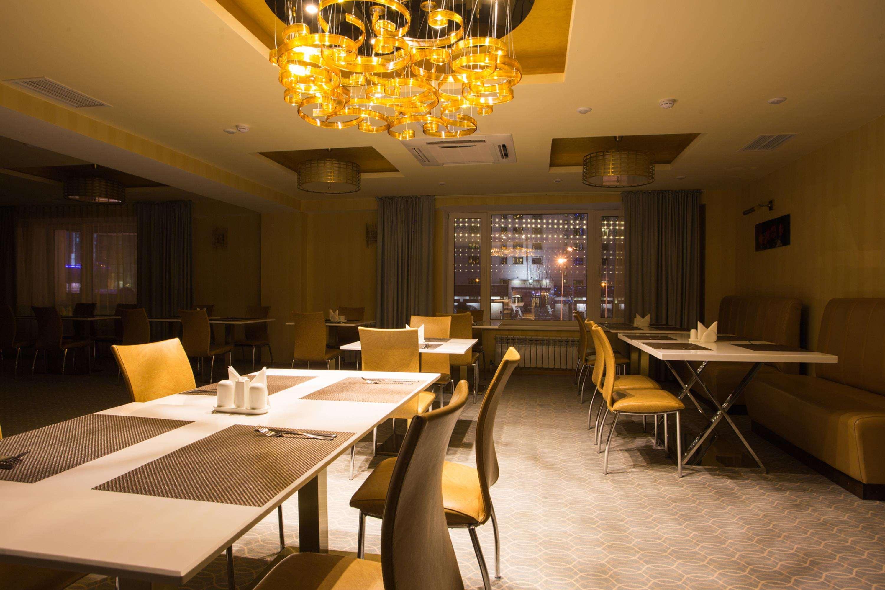 Hotel Western &
