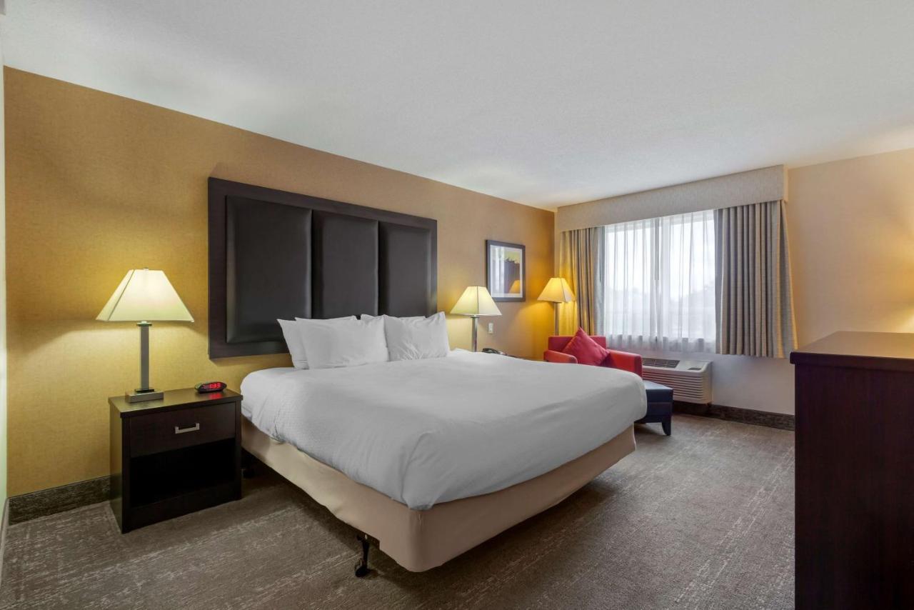 Western & Hotel Burlington